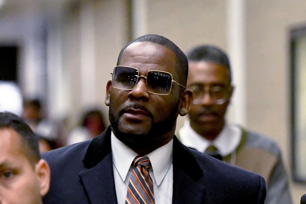 R. Kelly avoids lengthy add-on to 30-year prison sentence