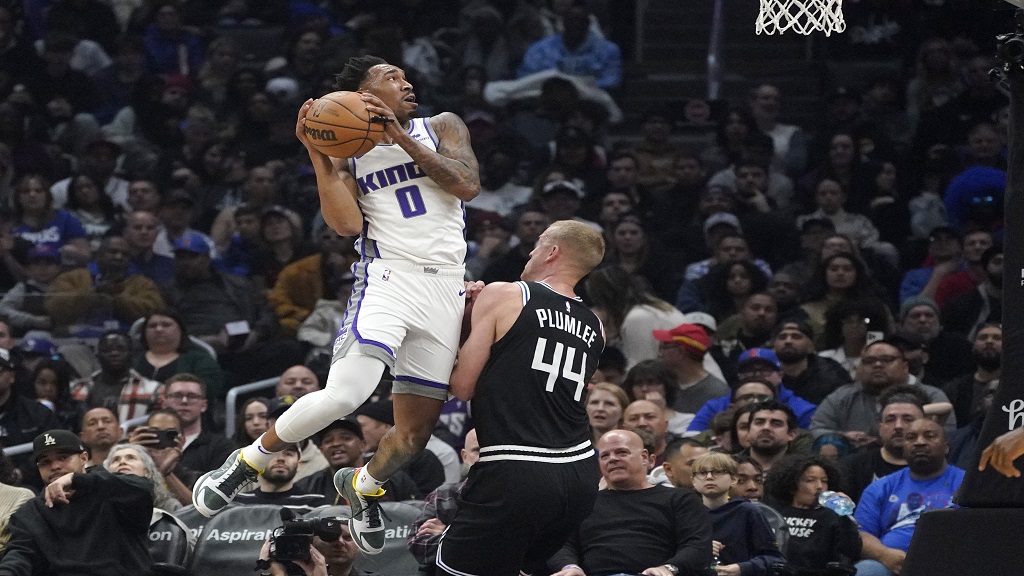 Kings outlast Clippers in 2nd-highest scoring NBA game