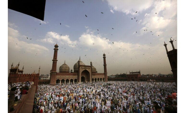 What is Eid al-Fitr and how do Muslims celebrate the Islamic holiday?
