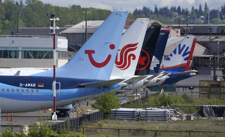 Boeing posts a $355 million loss amidst crisis