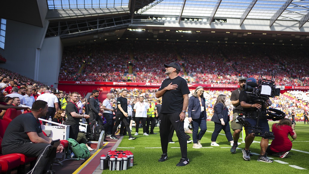 Jurgen Klopp wins emotional final match as Liverpool manager