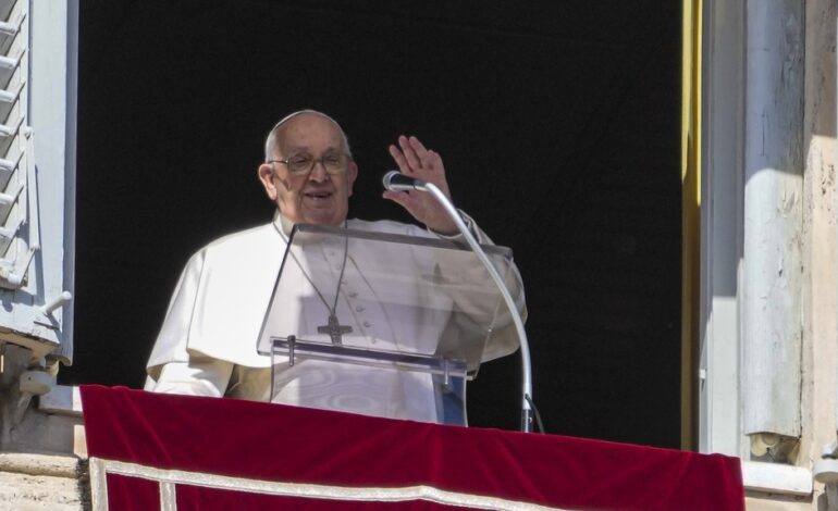 Pope apologises after being quoted using vulgar term about gays