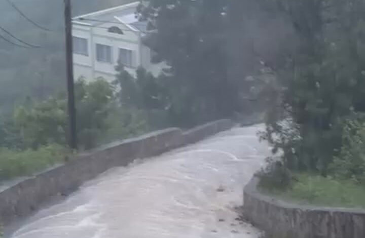 Schools close doors as flash floods engulf British Virgin Islands