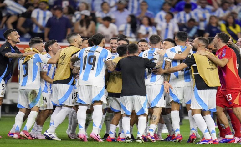 Argentina reach Copa America semis, beating Ecuador 4-2 on penalties