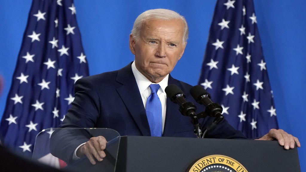 Biden drops out of 2024 race, endorses Harris