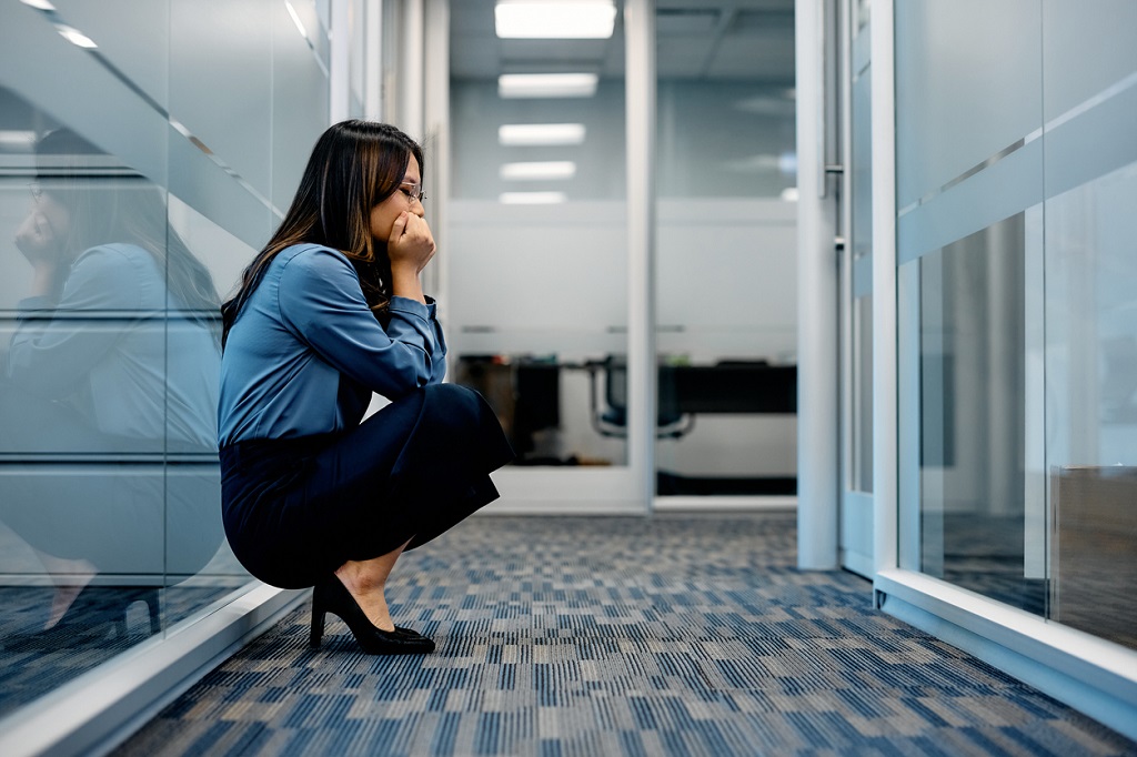 4 Ways you might be sabotaging your mental health in the workplace