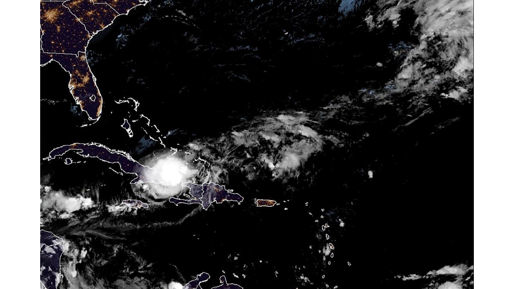 TS Oscar disintegrates en route to the Bahamas after killing 7 people