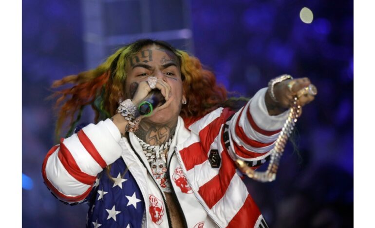 Tekashi 6ix9ine is detained in New York on parole violation claims